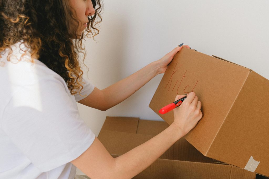 Reasons to use storage in Brussels packaging box